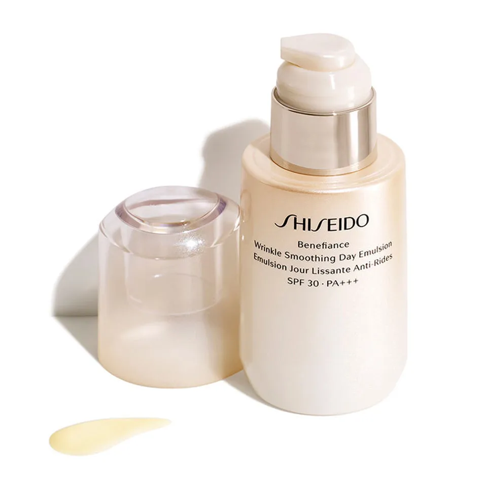 Shiseido Benefiance Wrinkle Smoothing Day Emulsion